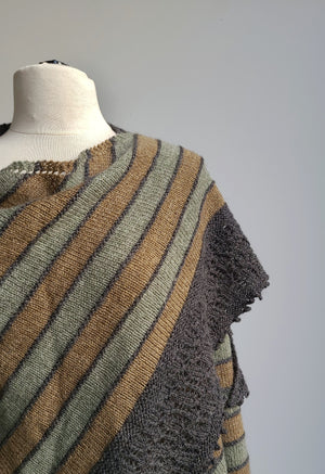 Lada Shawl