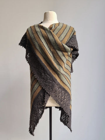 Lada Shawl