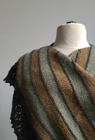 Lada Shawl