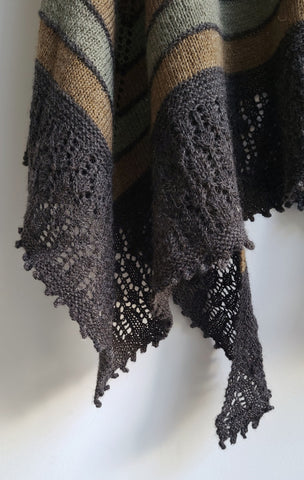 Lada Shawl